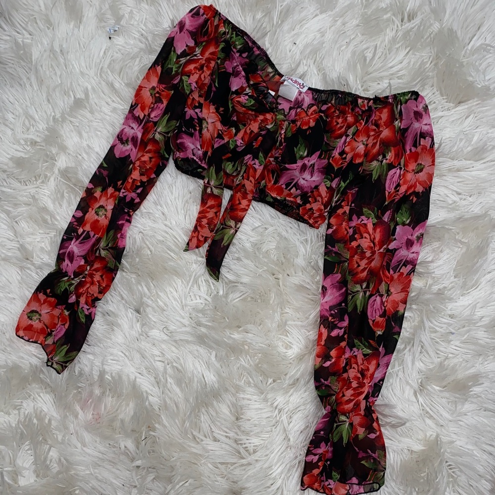 Beautiful flower Crop Top